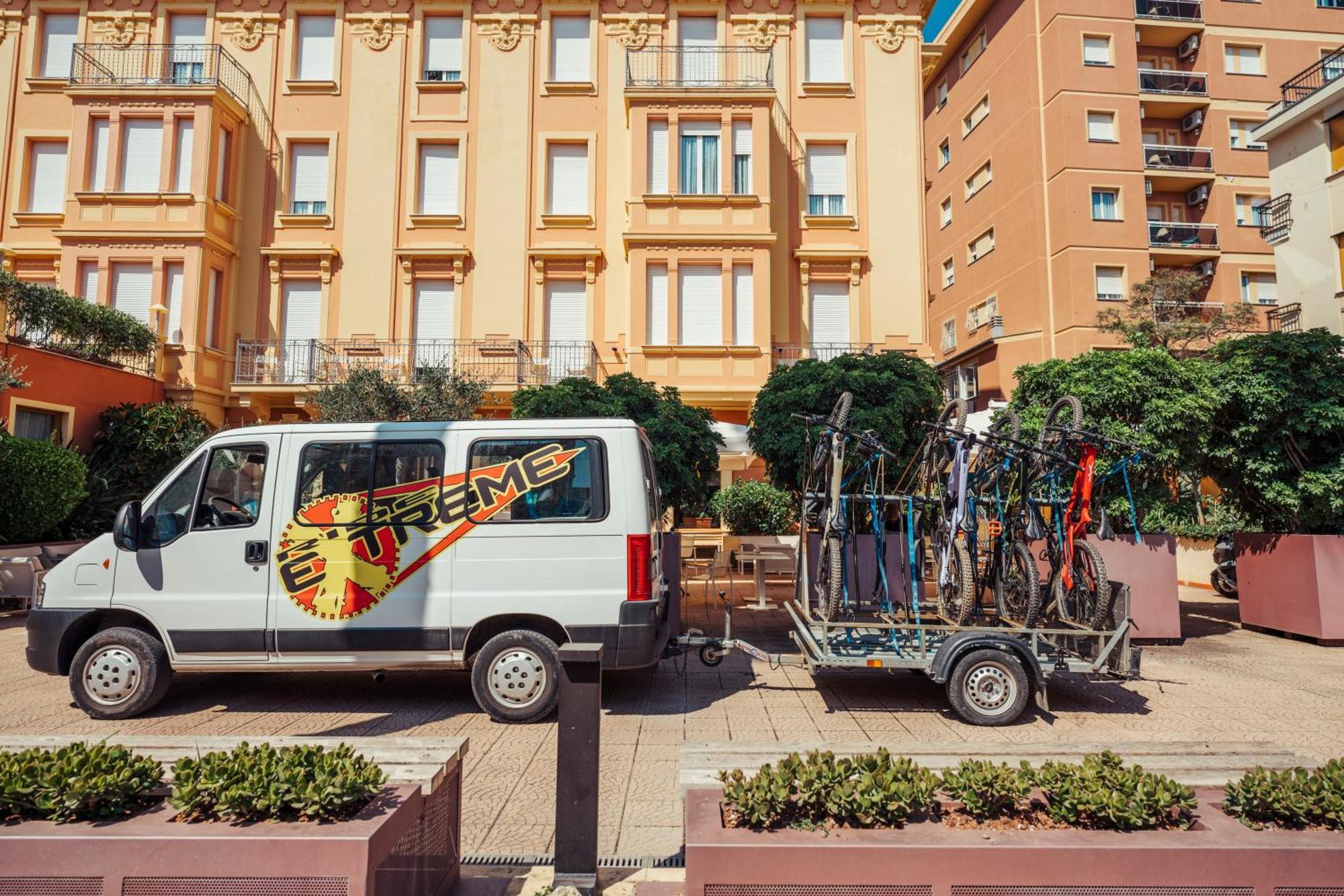 Hotel Careni Villa Italia Finale Ligure Exterior photo